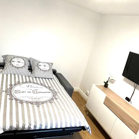 Appartamento Deux pièces cosy à La Croisette Carrières-sous-Poissy Esterno foto