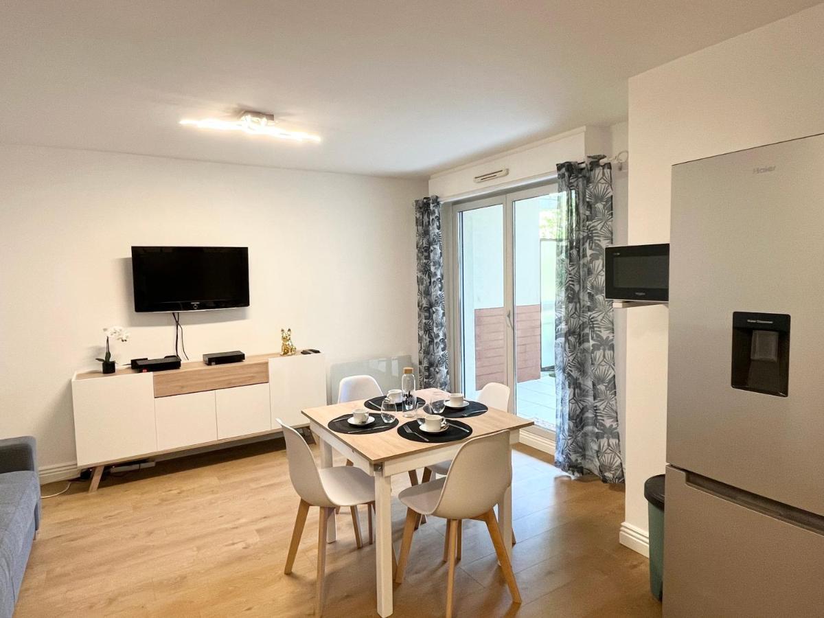 Appartamento Deux pièces cosy à La Croisette Carrières-sous-Poissy Esterno foto