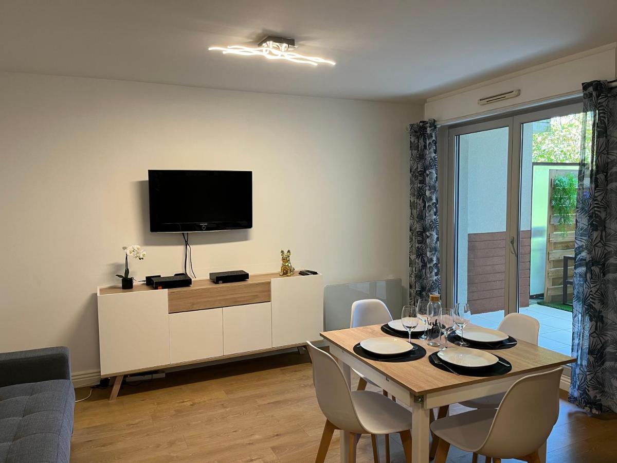 Appartamento Deux pièces cosy à La Croisette Carrières-sous-Poissy Esterno foto